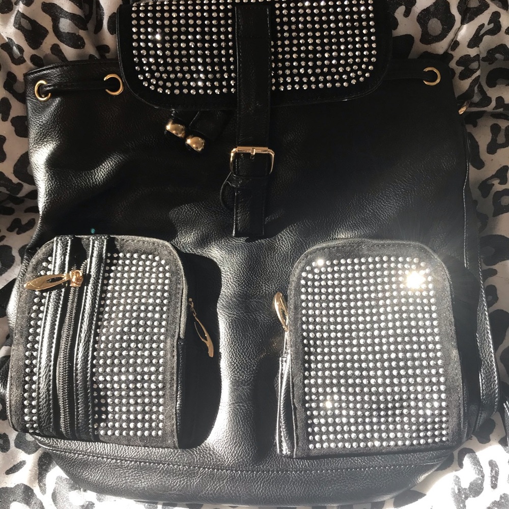 🎉HP🎉Bling Rhinestone Accent Drawstring Backpack - Picture 3 of 6